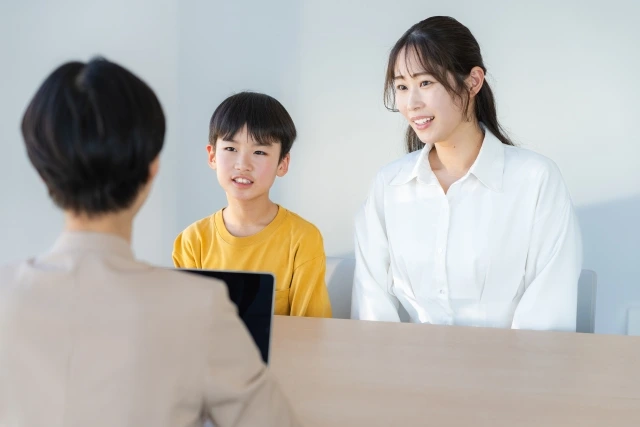 子どもがカウンセリングを受けられる主な相談先