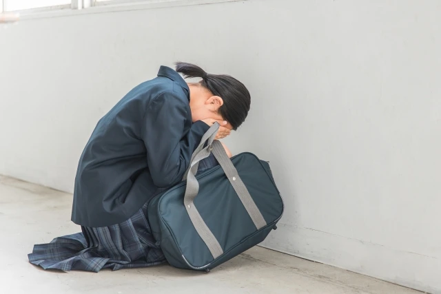 学校に行きたいのに行けない原因