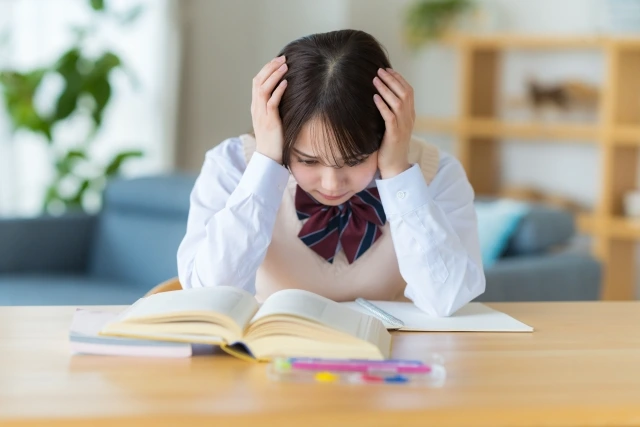 中学生の不登校「理由が分からない」に隠れている背景