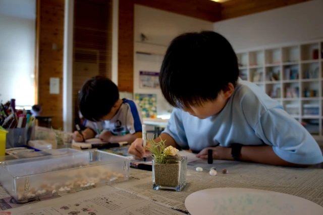 不登校は兄弟に連鎖する？