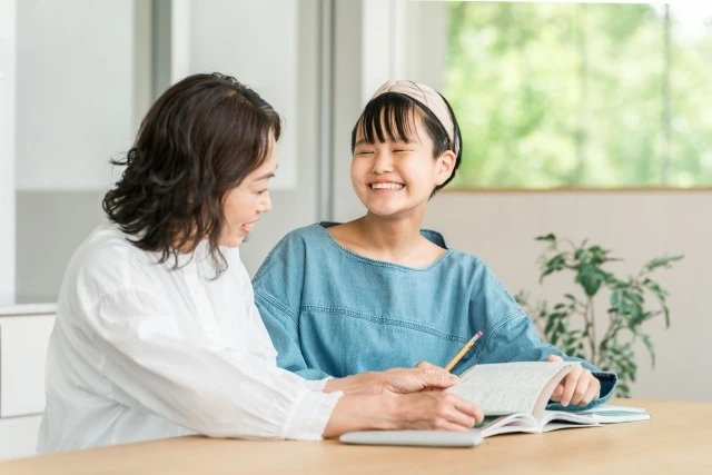 中学生の母子分離不安は不登校こころの相談室へ